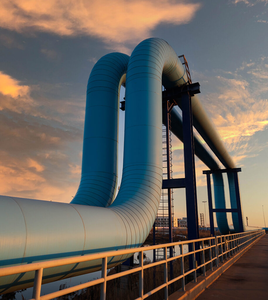 Oil-pipeline_926x1036